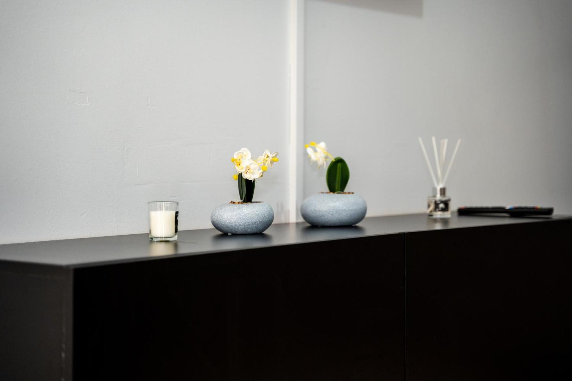A&V Apartments Sarandë エクステリア 写真